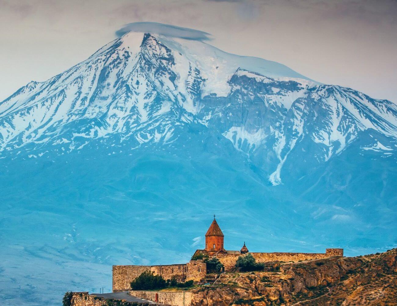 1-Day Armenia: Tour to Khor Virap, Noravank and Areni