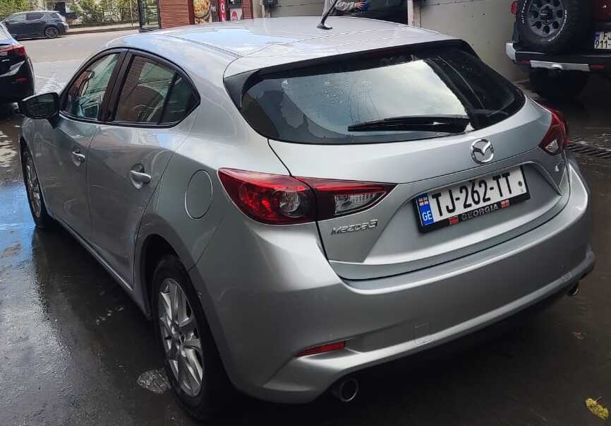 Mazda 3 Hatchback sport
