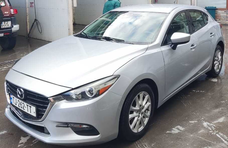 Mazda 3 Hatchback sport