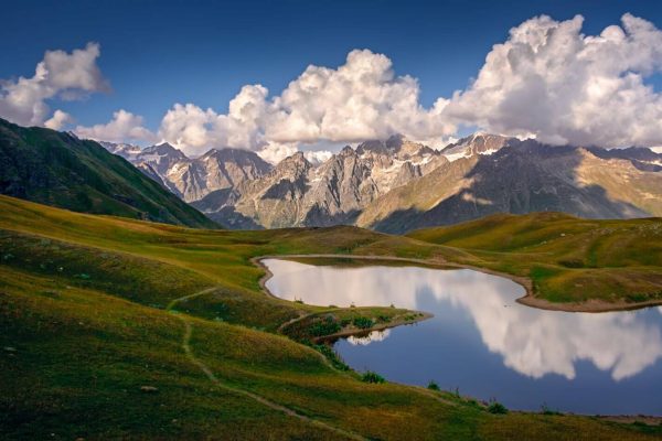 14-Day Caucasus Tour: Azerbaijan, Georgia, Armenia