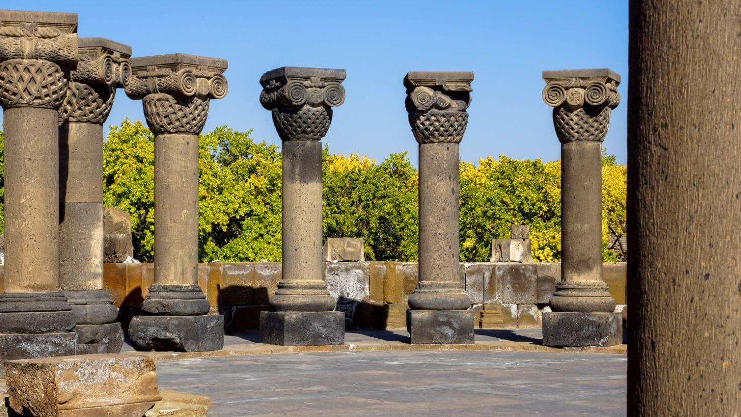 Explore Armenia’s Ancient Wonders: Exciting 1-Day Garni, Geghard and Echmiadzin Tour