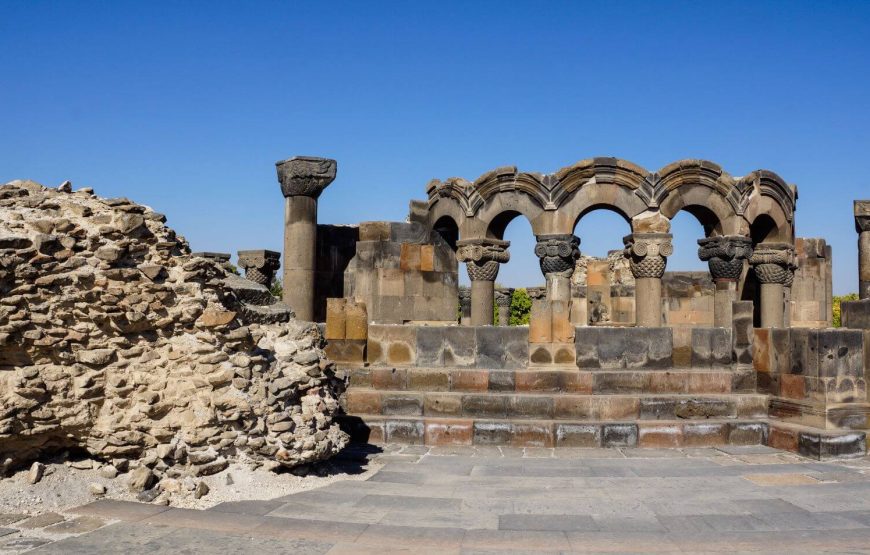 1-Day Armenia: Garni, Geghard and Echmiadzin