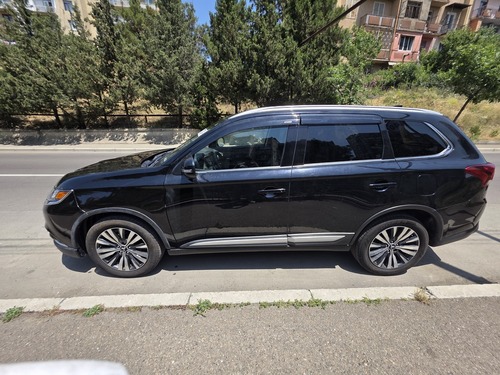 Mitsubishi Outlander XL GT 2019