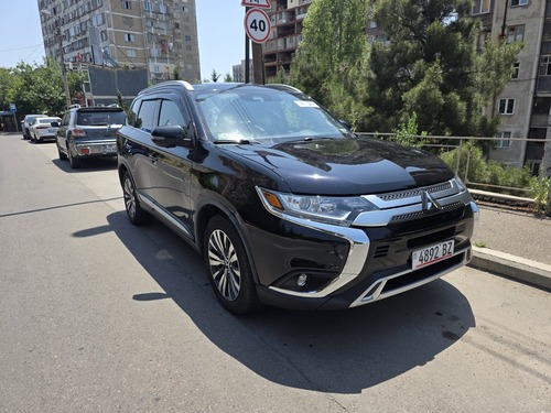 Mitsubishi Outlander XL GT 2019