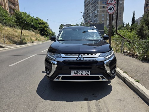 Mitsubishi Outlander XL GT 2019