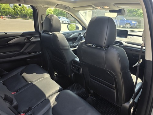 Mazda CX-9 Touring 2019