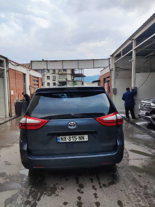 Toyota Sienna 2017