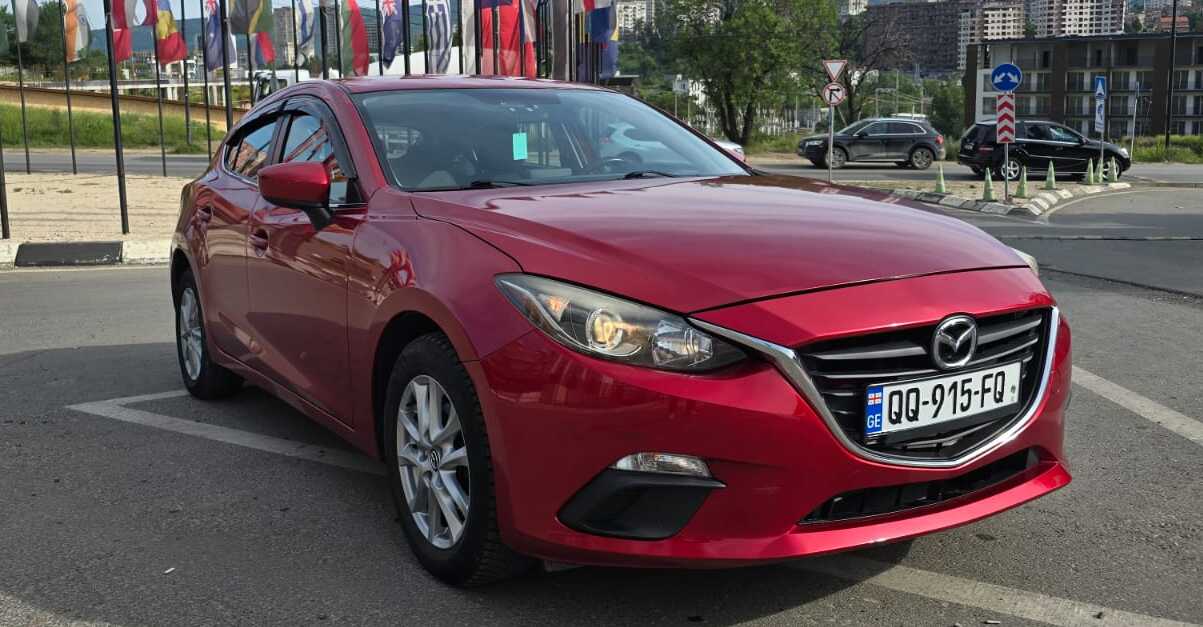 Mazda 3 hatchback