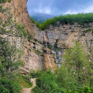 Hiking in Azerbaijan views of the waterfalls